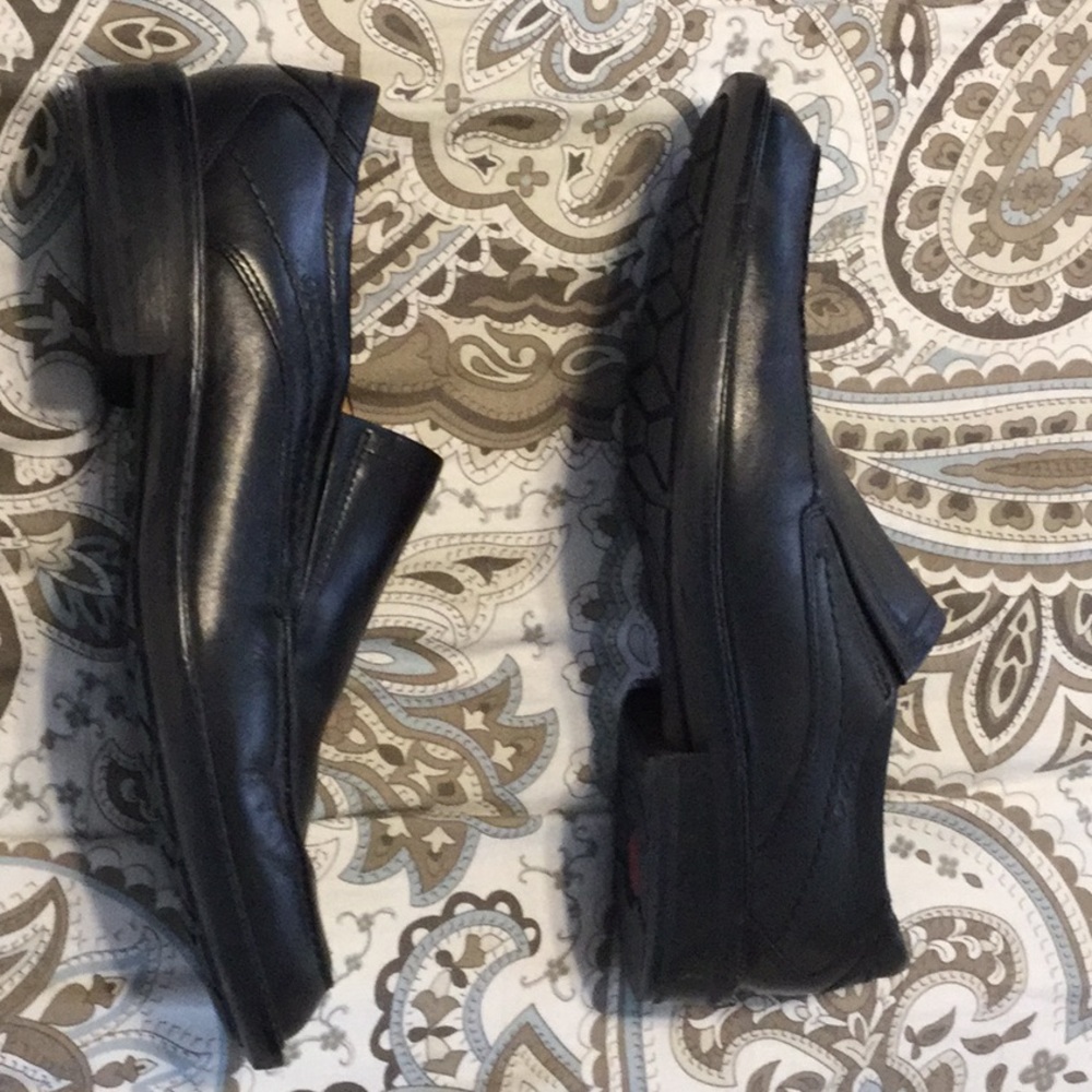 Men’s ECCO Black Leather Slip-On Shoe 44 - Picture 4 of 7